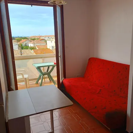 Avec Petite Terrasse Proche Et Commerces Apartamento *